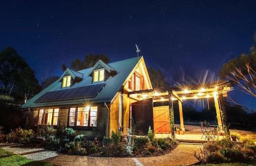 Alexandra Villa | The Muddy