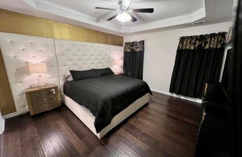 Murfreesboro House | The Muirwood Lux sleeps 10