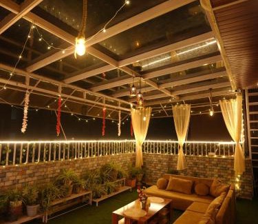 Bullawala Apartment | The Mussoorie Glow