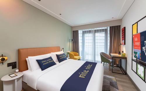 Yuzhong Hotel | The Mustel Hotel Chongqing Hongyadong