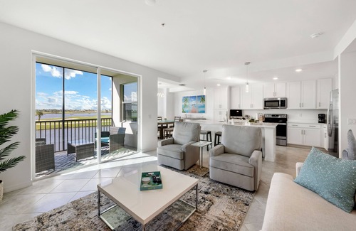 Immokalee Condo | The Naples golfers paradise awaits at The National Golf & Country Club resort