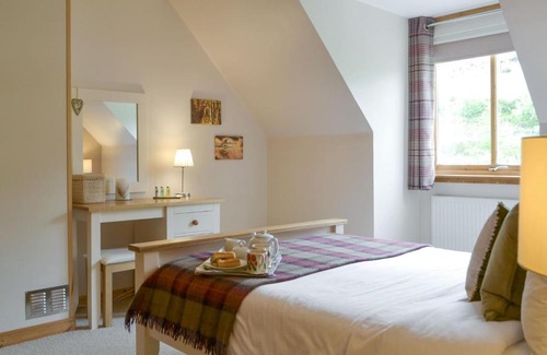 Achnasheen House | The Narrows