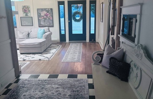 Hurricane Mills Bed & Breakfast | The Nashville - Bed & Breakfast