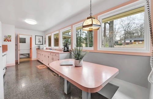 Blair Heights House | THE NASHVILLE INN - Beautifully Restored 1955 Ranch available for monthly rent.