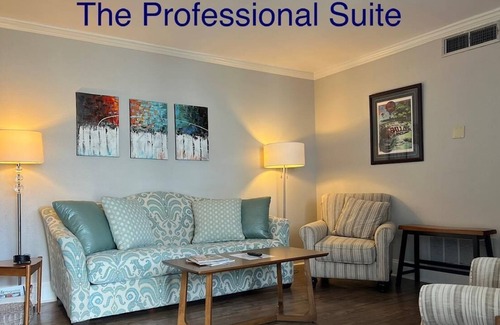 Natchez Apartment | The Natchez Pearl - Professional Suite