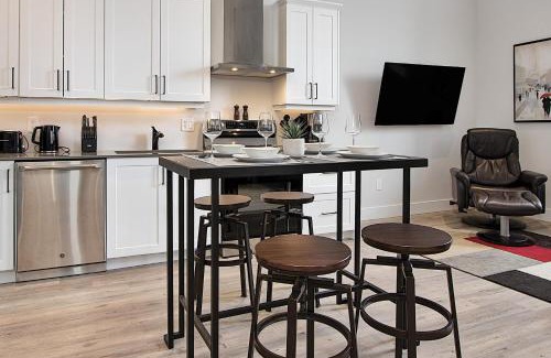 St. Mary's Apartment | The National on Queen