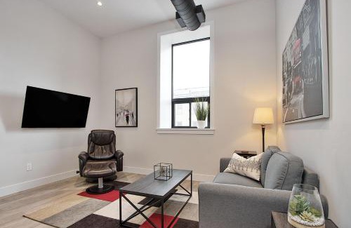 St. Mary's Apartment | The National on Queen