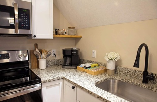 Troy Apartment | The Nature Loft: Brand-New 2-BR apartment in Troy with green space + patio