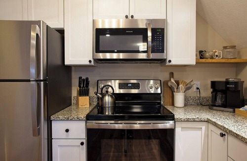Troy Apartment | The Nature Loft: Brand-New 2-BR apartment in Troy with green space + patio