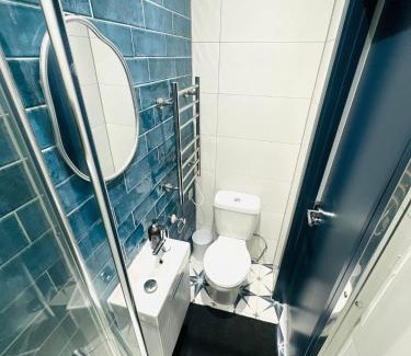 Nunhead Apartment | The Navy House Peckham - NO 221 - Stylish City Stay