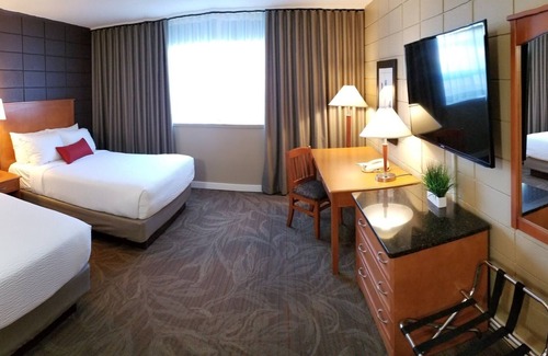 Bonnyville Hotel | The Neighbourhood Inn