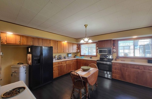 Xenia House | The Nesbitt House - Suite 136
