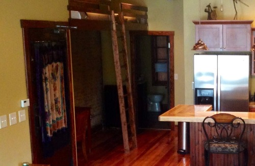 Decorah Apartment | The Nest: Beautiful Apartment Style Lodging In The Heart Of Downtown Decorah.