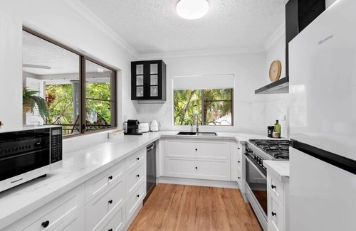 Cairns North Apartment | The Nest Cairns - Resort, Pools & Free Parking