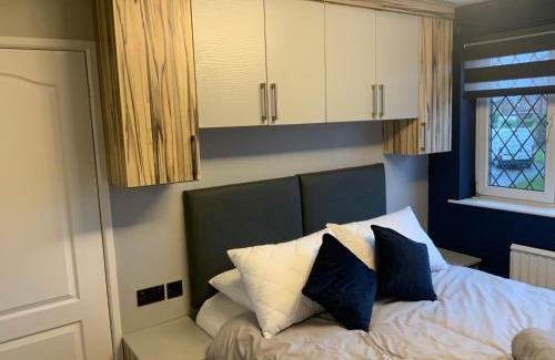 Bolton House | The Nest - Cosy Rooms