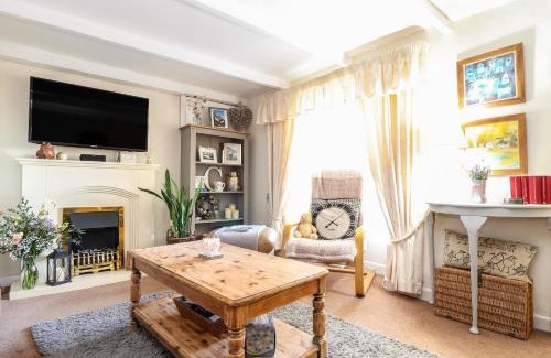 Helston House | The Nest
