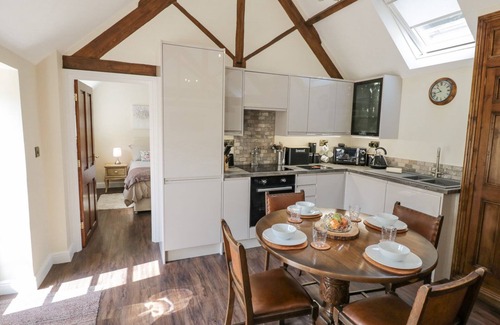 Sutton Cheney Cottage | THE NEST, pet friendly, character holiday cottage in Market Bosworth