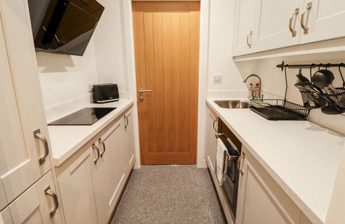 Bawtry Cottage | THE NEST, romantic, character holiday cottage in Bawtry