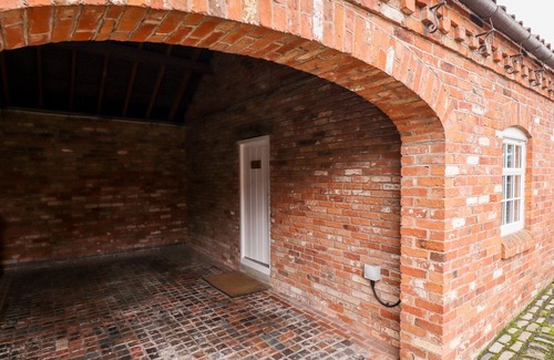 Bawtry Cottage | THE NEST, romantic, character holiday cottage in Bawtry