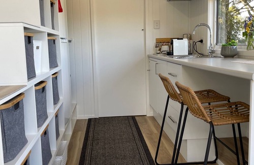 Mount Irvine House | The Nest - Tiny Home, Mt Irvine