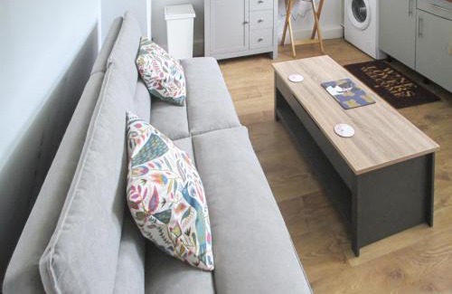 Woodbury House | The Nest - Uk46879
