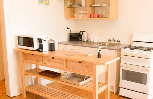 Coogee House | The Neval, Coogee Beach, Walk to beach/cafes