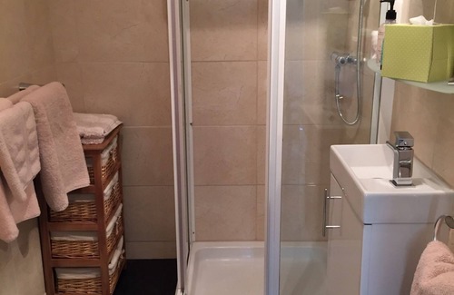 Usk Hotel | The New Court Inn