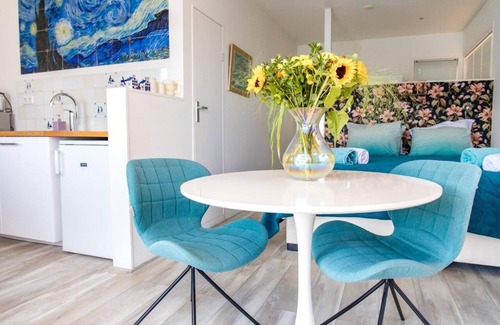Hoofddorppleinbuurt Boat Rental | The New Lake - Boathouse
