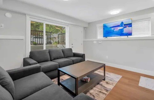 Uptown House | The New West Nest