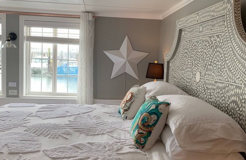 Newport Bed & Breakfast | The Newport Belle