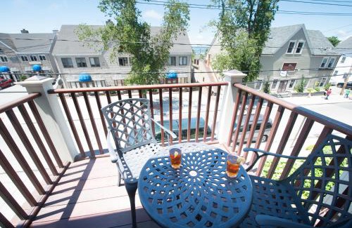 Yachting Village Apartment | The Newport Lofts - 546 Thames Street
