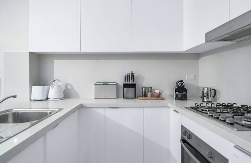 Newtown House | The Newtowner - Stylish Home in the heart of Newtown!