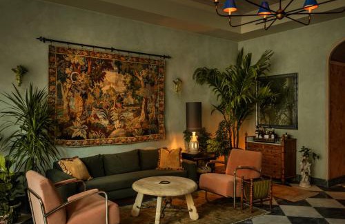 Cannonborough Elliotborough Hotel | The Nickel Hotel