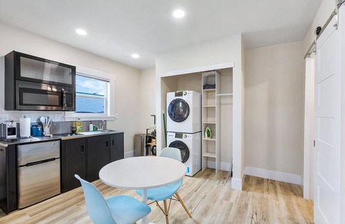 Stanwood Apartment | The Nightingale Nest