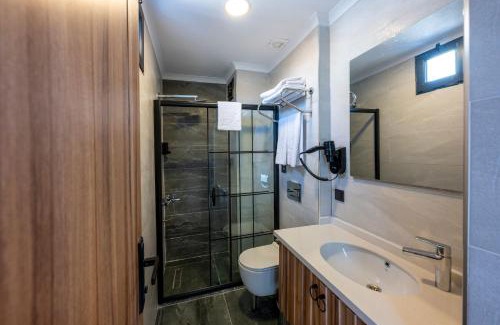 Kucukcekmece Hotel | The Nirvanas Hotel