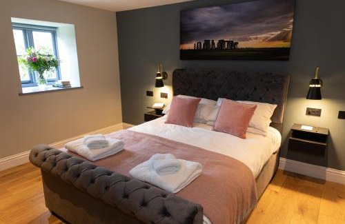 Wincanton Hotel | The Nog Inn