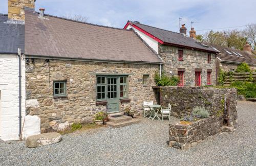 St Brides House | The Nogg Cottages