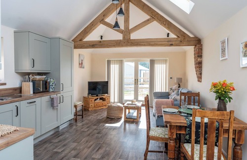 Frampton House | The Nook a cosy barn conversion in South Lincolnshire. Dog Friendly Stays!