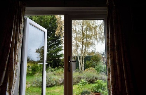 Woodhall Spa House | The Nook, a luxurious barn, only 10 minutes walk into the village, pet friendly!