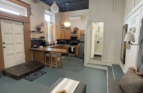 Van Buren Apartment | The Nook at Main Street Suites: Cozy studio apt in downtown Van Buren, AR