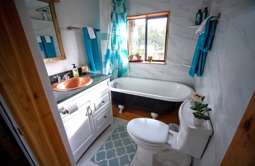 Crawford House | The Nook, Creekside Treasure