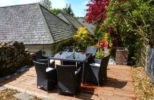 Bowness-on-Windermere Cottage | THE NOOK, family friendly, with open fire in Bowness-On-Windermere