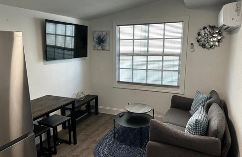 Tampa Heights Apartment | The Nook - Studio By Armature Works and Riverwalk