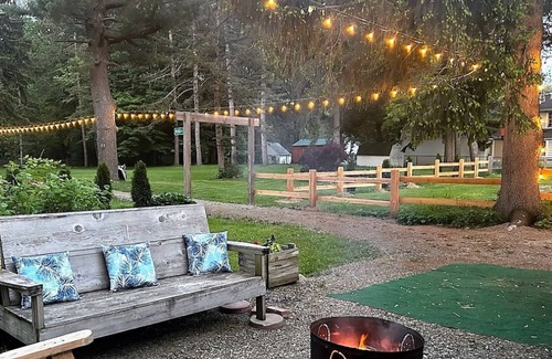Hamburg House | The Nora House @ Footprint Farm