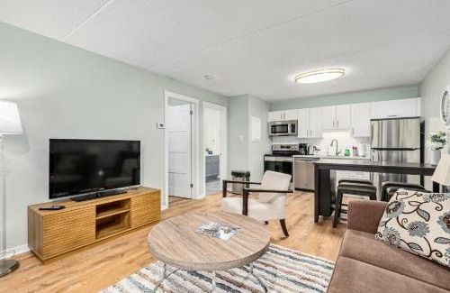 Collingwood House | The Nordic - Central Collingwood Condo