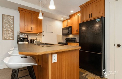 East Kootenay Condo | The Nordic Escape | Pool | Hot Tub | Pet Friendly