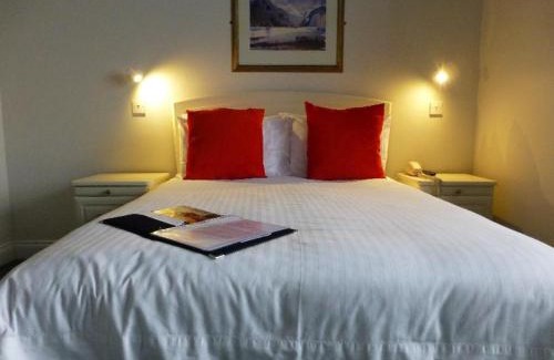 St. Helier Hotel | The Norfolk Lodge Hotel