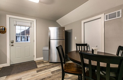 Dubuque House | The North End Nook