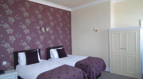 Knott End-on-Sea Hotel | The North Euston Hotel