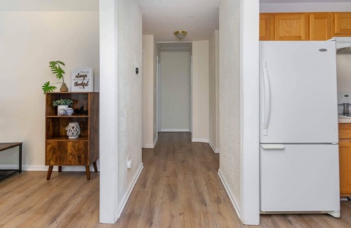 Buckroe Beach Apartment | The North Hampton Suite B